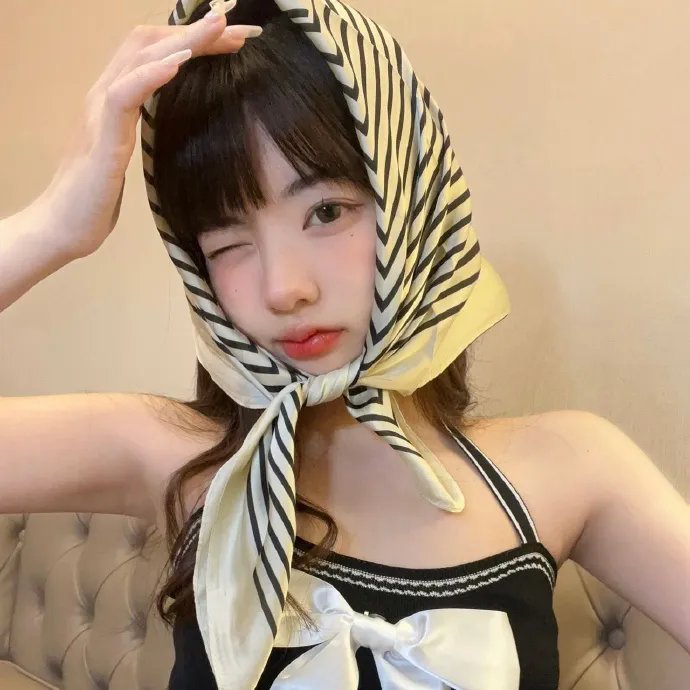 公子墨上香